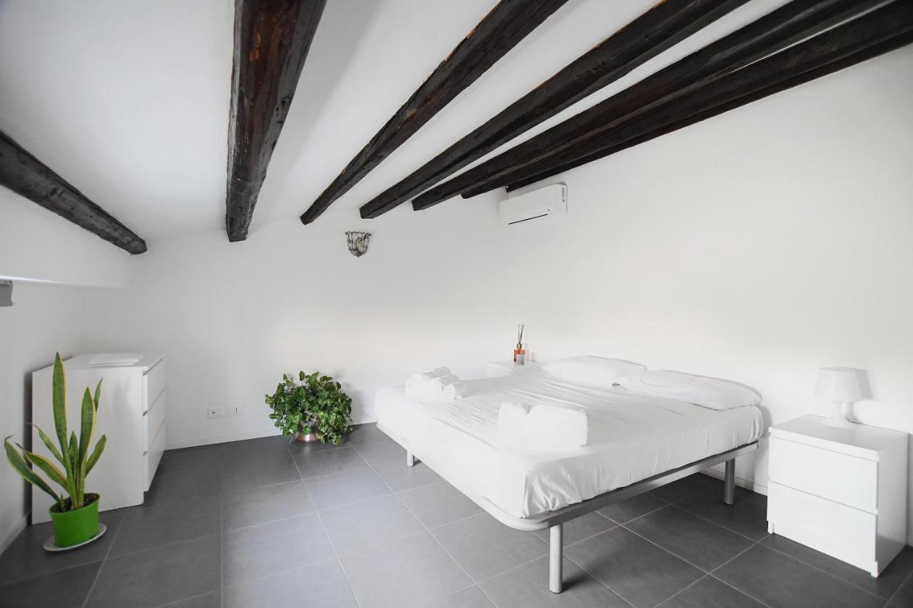Apartament Iflat Dimora Giardino Inglese Palermo Zewnętrze zdjęcie